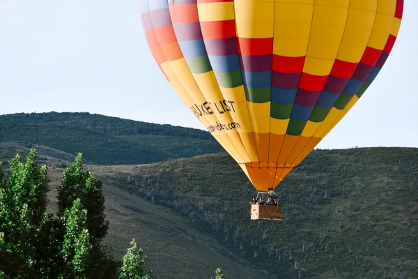 Hot air balloon ride over Park City